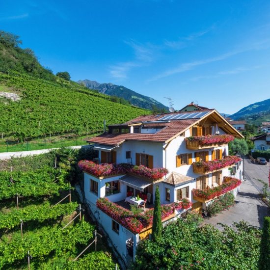 immenhof meran suedtirol urlaub im tiroler dorf 16