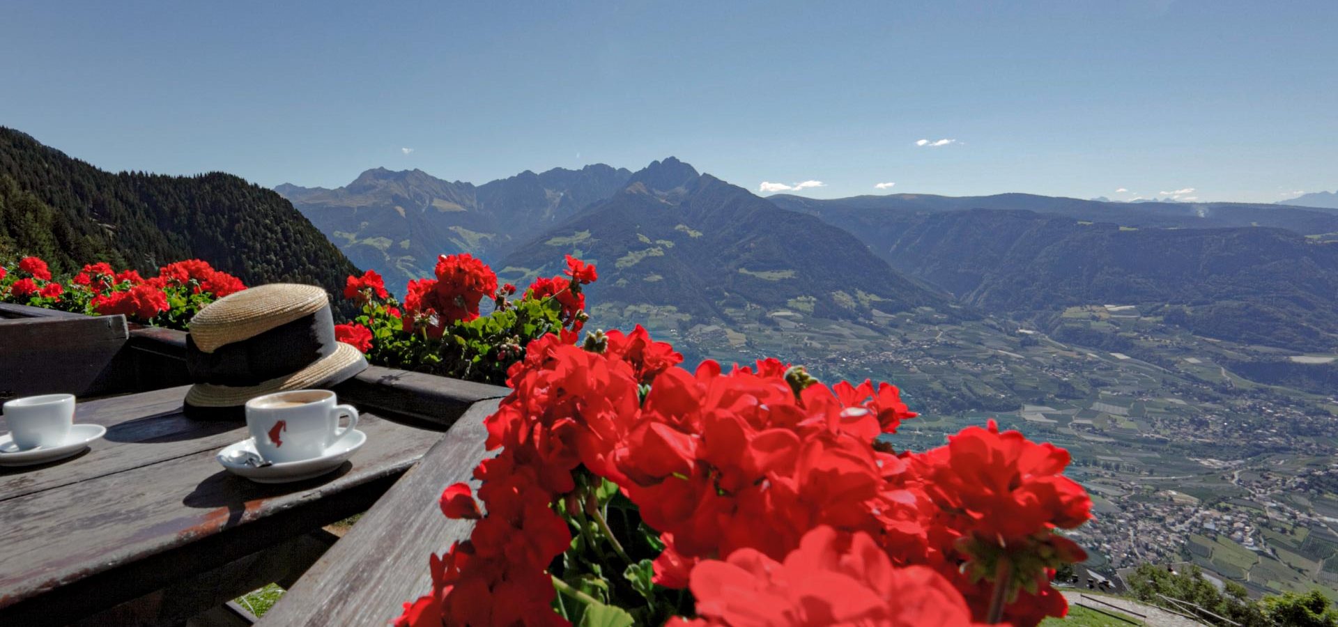 residence immenhof traumhaft gelegene ferienwohnungen in dorf tirol suedtirol immenhof 100